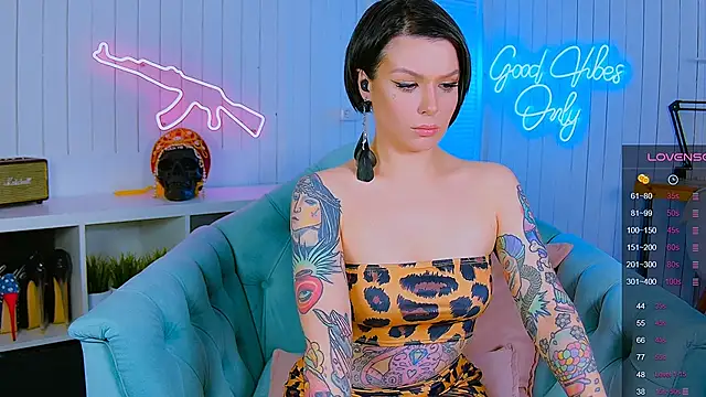 My toys pink online show from March 13, 3:44 am