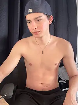 cybercosmiiic online show from November 14, 6:50 pm