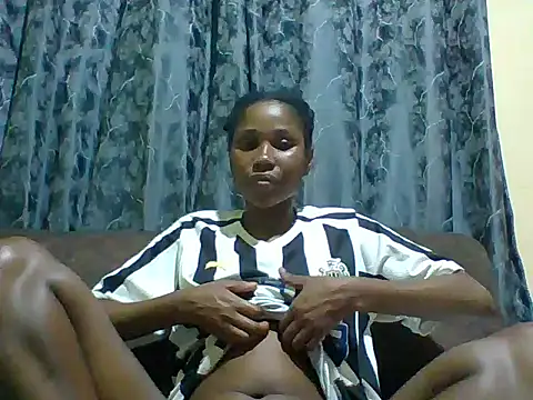 miss lyne001 online show from October 22, 2:39 pm