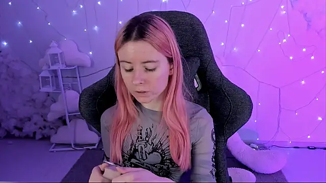 LexiWenford online show from January 14, 2:50 am