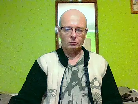 Snapshot of Tiger202441 chatting on February 14, 3:36 am Tiger202441 online show from February 14, 3:36 am