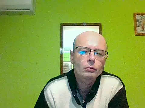 Snapshot of Tiger202441 chatting on February 25, 9:13 pm Tiger202441 online show from February 25, 9:13 pm