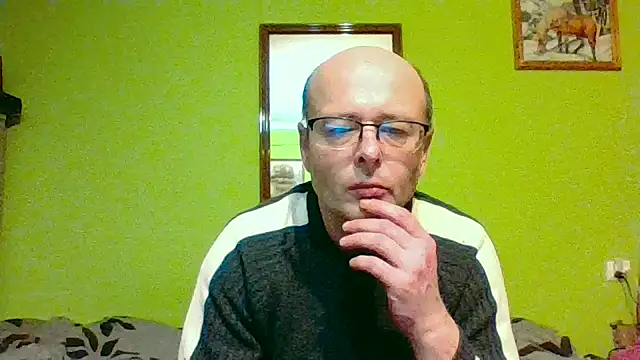 Snapshot of Tiger202441 chatting on April 14, 10:05 pm Tiger202441 online show from April 14, 10:05 pm