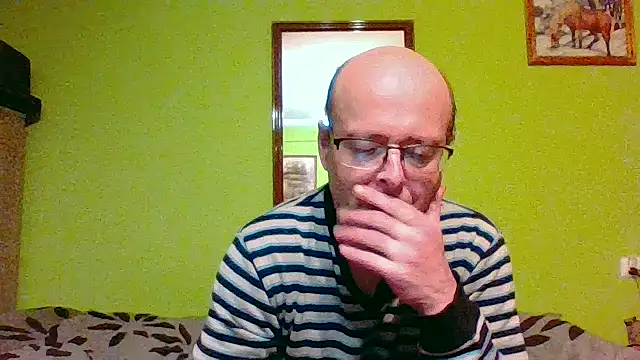 Snapshot of Tiger202441 chatting on April 25, 11:13 pm Tiger202441 online show from April 25, 11:13 pm