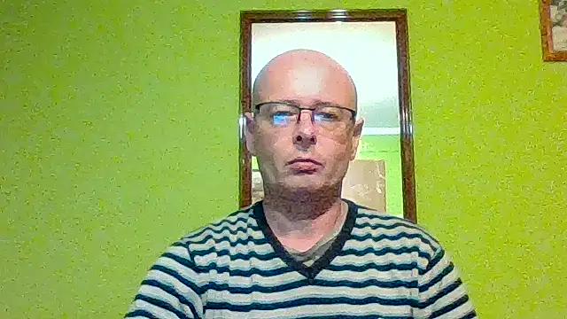 Snapshot of Tiger202441 chatting on May 5, 8:17 pm Tiger202441 online show from May 5, 8:17 pm