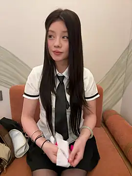 Snapshot of Asia-Melody chatting on May 28, 6:00 am Asia-Melody online show from May 28, 6:00 am