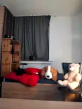 Snapshot of Dennis_2024 chatting on January 10, 7:25 am Dennis 2024 online show from January 10, 7:25 am