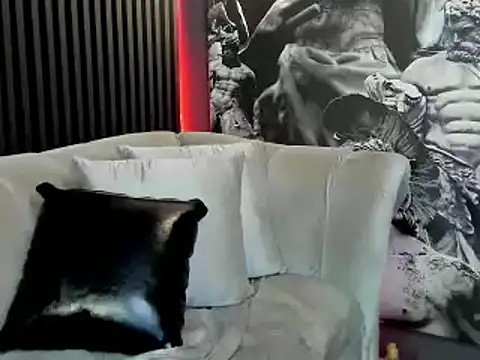 DannSaenz online show from January 6, 4:34 pm