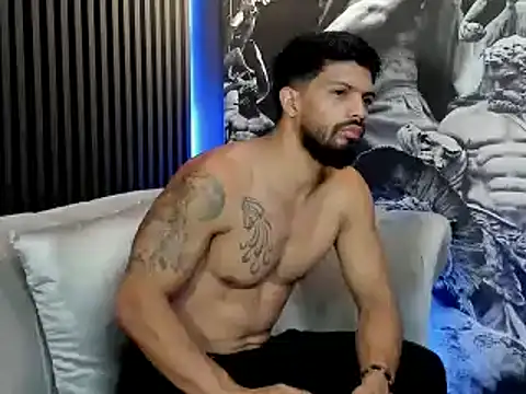 DannSaenz online show from January 7, 12:52 pm