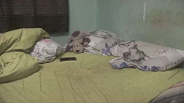 Snapshot of Diamond_Tyler chatting on October 19, 4:02 am Diamond Tyler online show from October 19, 4:02 am