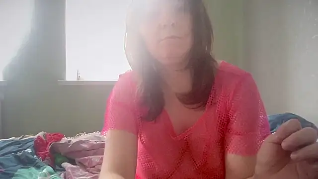 Diamond Tyler online show from May 1, 2:21 pm
