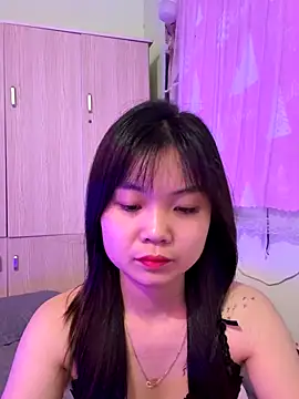 Maeve2k5 online show from October 4, 8:12 am