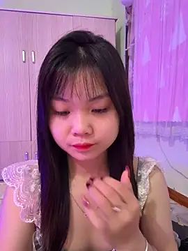 Maeve2k5 online show from October 14, 1:06 am