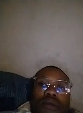 Snapshot of Convertiblechulo chatting on September 28, 1:22 am Convertiblechulo online show from September 28, 1:22 am