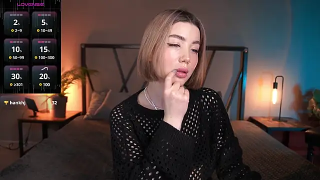 LindaThacker online show from February 4, 5:10 am