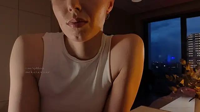 spiklencii online show from May 17, 5:42 pm