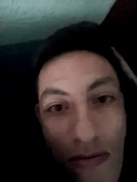 Snapshot of alexmoragomez chatting on January 30, 7:37 pm alexmoragomez online show from January 30, 7:37 pm