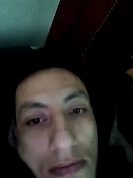 Snapshot of alexmoragomez chatting on February 8, 6:44 pm alexmoragomez online show from February 8, 6:44 pm