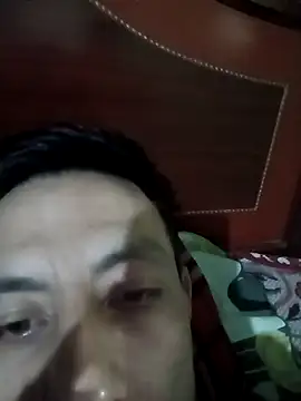 Snapshot of alexmoragomez chatting on February 23, 2:57 pm alexmoragomez online show from February 23, 2:57 pm