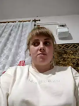 Snapshot of CoddessCrystal chatting on January 16, 6:48 pm CoddessCrystal online show from January 16, 6:48 pm