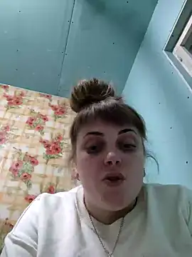 Snapshot of CoddessCrystal chatting on February 5, 4:14 pm CoddessCrystal online show from February 5, 4:14 pm
