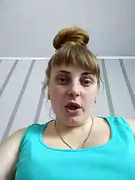 Snapshot of CoddessCrystal chatting on February 13, 9:51 am CoddessCrystal online show from February 13, 9:51 am