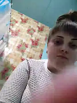 Snapshot of CoddessCrystal chatting on February 16, 2:32 pm CoddessCrystal online show from February 16, 2:32 pm