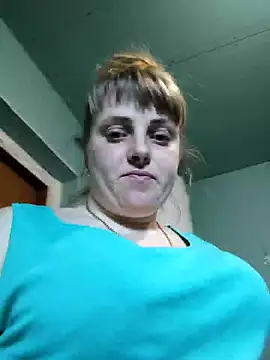 Snapshot of CoddessCrystal chatting on February 17, 12:48 pm CoddessCrystal online show from February 17, 12:48 pm