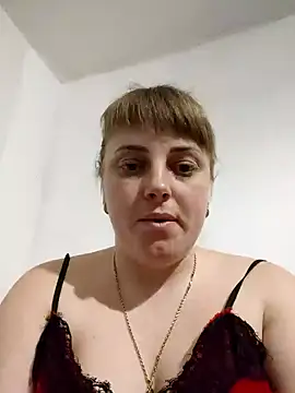 Snapshot of CoddessCrystal chatting on February 19, 4:55 am CoddessCrystal online show from February 19, 4:55 am
