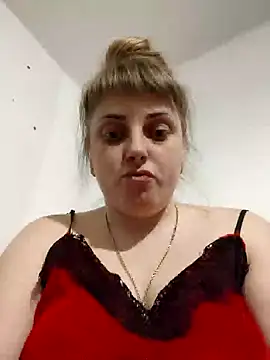Snapshot of CoddessCrystal chatting on February 28, 8:07 pm CoddessCrystal online show from February 28, 8:07 pm
