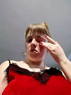 Snapshot of CoddessCrystal chatting on March 10, 4:49 am CoddessCrystal online show from March 10, 4:49 am