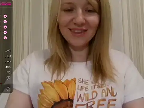 urbadkitty online show from December 14, 3:47 pm