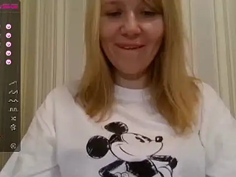 urbadkitty online show from January 4, 12:59 pm