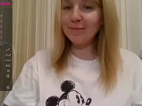 urbadkitty online show from January 11, 1:43 pm
