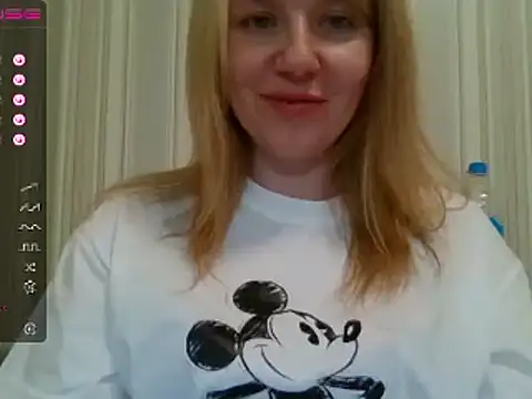 urbadkitty online show from January 11, 5:07 pm