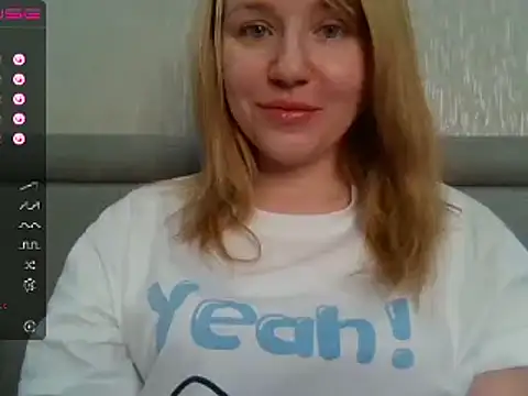 urbadkitty online show from January 20, 7:15 am