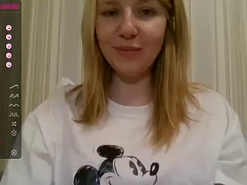 urbadkitty online show from January 23, 1:02 pm