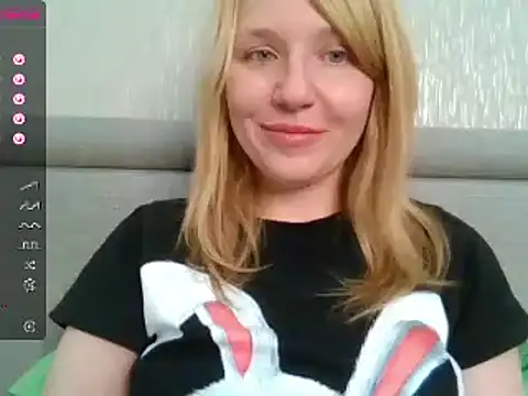 urbadkitty online show from February 20, 10:27 am