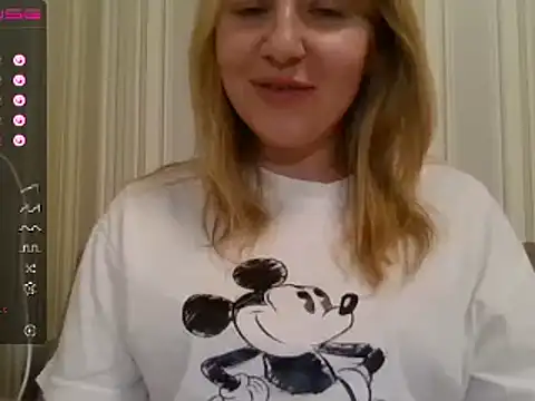 urbadkitty online show from February 28, 6:09 pm