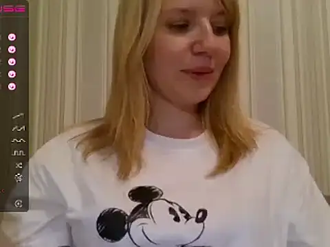 urbadkitty online show from March 21, 3:35 pm