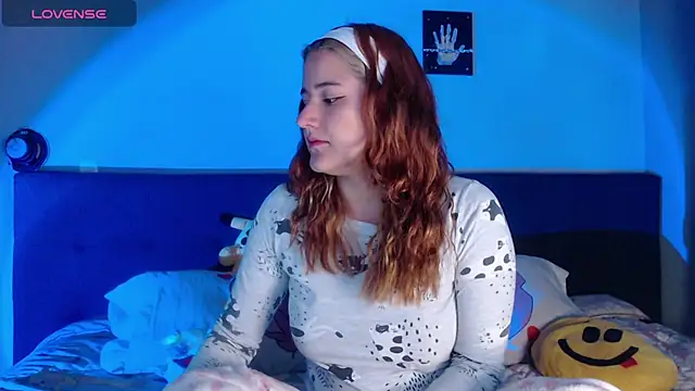 luna palmerau online show from January 12, 11:48 am