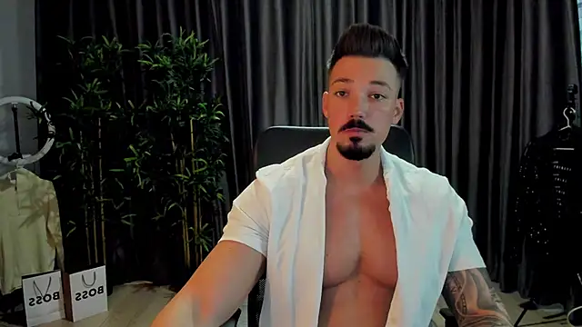 HaydenSpearss online show from November 9, 8:01 am