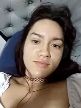 Snapshot of valeryy_rosse chatting on December 12, 1:10 am valeryy rosse online show from December 12, 1:10 am