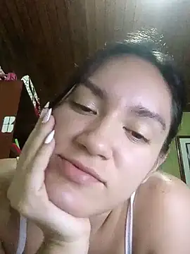 Snapshot of valeryy_rosse chatting on December 21, 2:19 am valeryy rosse online show from December 21, 2:19 am