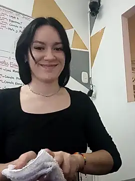Snapshot of valeryy_rosse chatting on January 12, 12:28 am valeryy rosse online show from January 12, 12:28 am