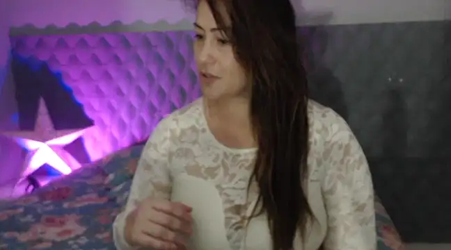 Snapshot of Sarahmonesexy chatting on January 29, 7:22 pm Sarahmonesexy online show from January 29, 7:22 pm
