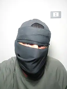 Nisreenn online show from September 25, 10:57 pm