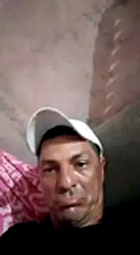 Snapshot of simulador69 chatting on December 15, 11:55 am simulador69 online show from December 15, 11:55 am