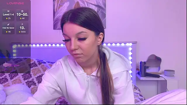 Snapshot of Veronica_leal chatting on September 30, 7:57 am Veronica leal online show from September 30, 7:57 am