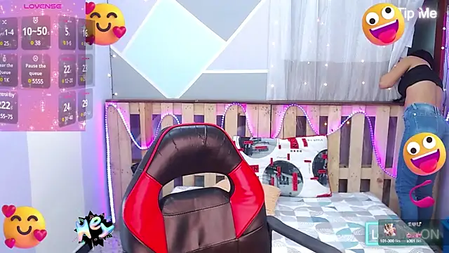 Lina10 online show from February 19, 7:48 pm